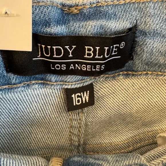 Judy Blue Boyfriend Blue Distressed Jeans - Picture 7 of 14